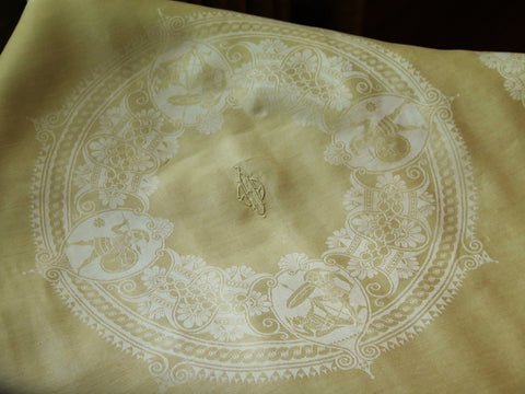 Sparta and Athens - Irish Figural Linen Damask - Banquet Cloth and 24 Napkins
